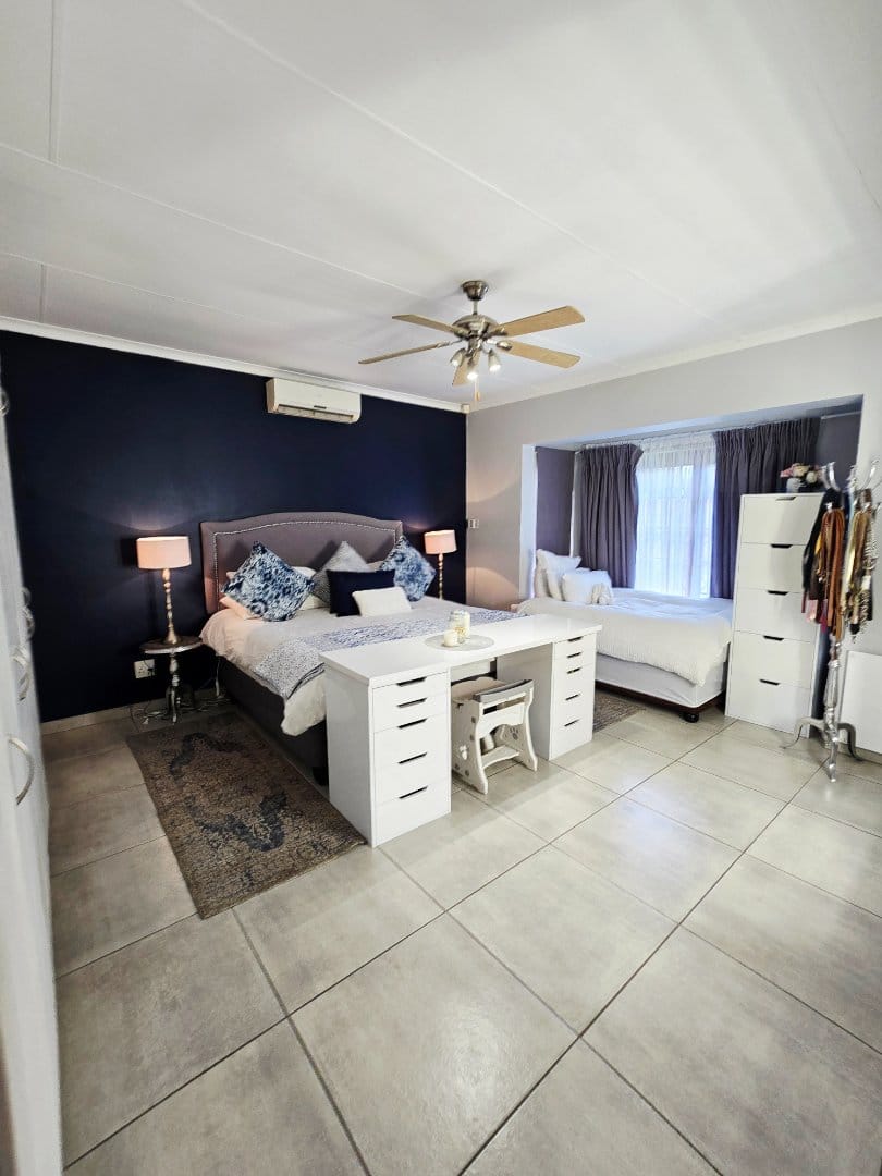 3 Bedroom Property for Sale in Flamwood North West